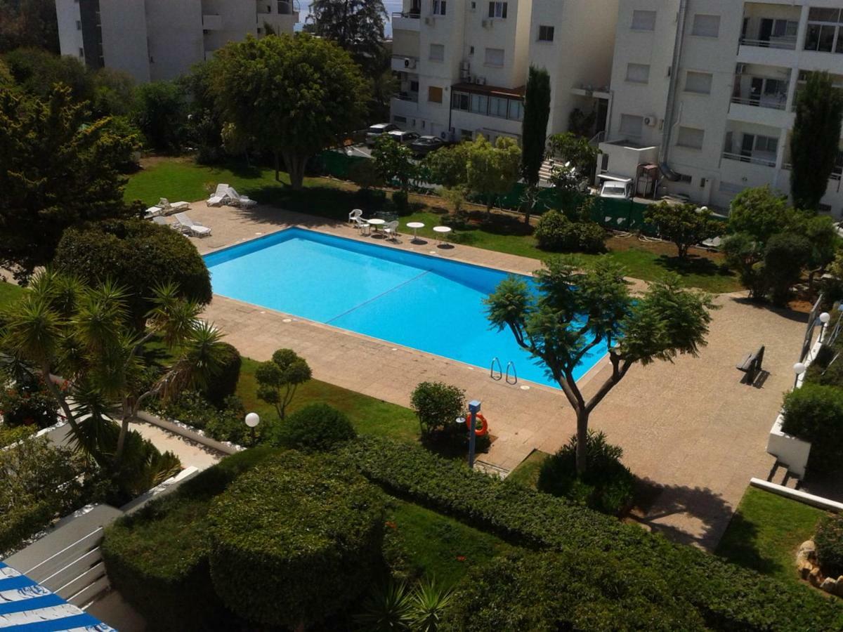 Amathusia Beach Apartment Limasol Buitenkant foto